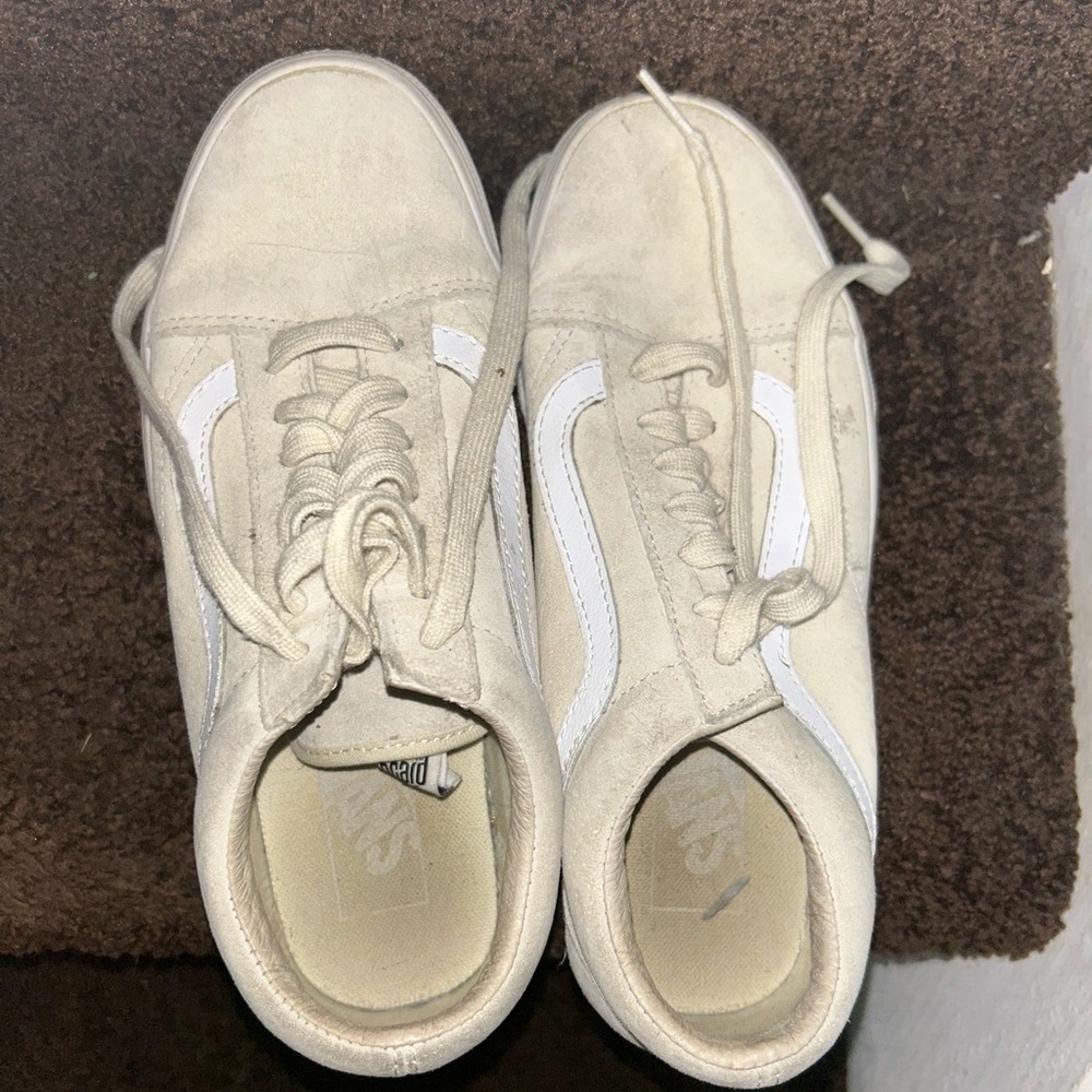 Women’s off white Vans